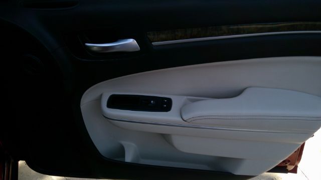 2015 Chrysler 300C BASE San Antonio TX