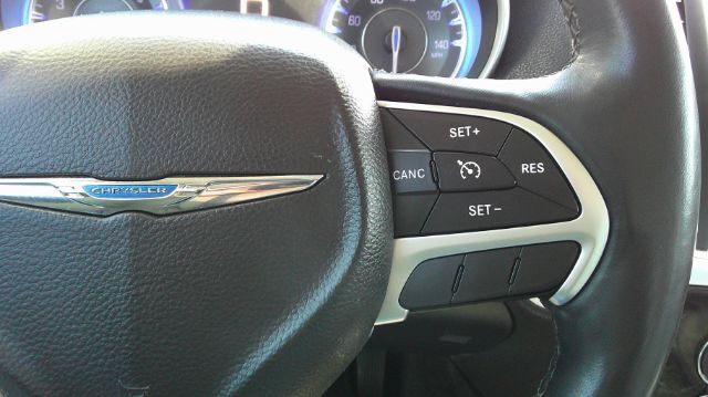 2015 Chrysler 300C BASE San Antonio TX