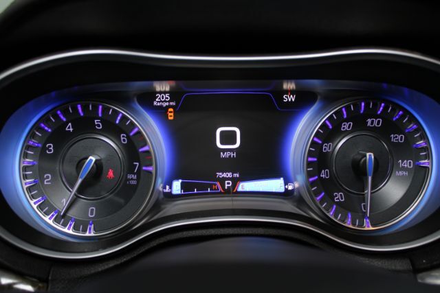 2015 Chrysler 300C LIMITED Chantilly VA