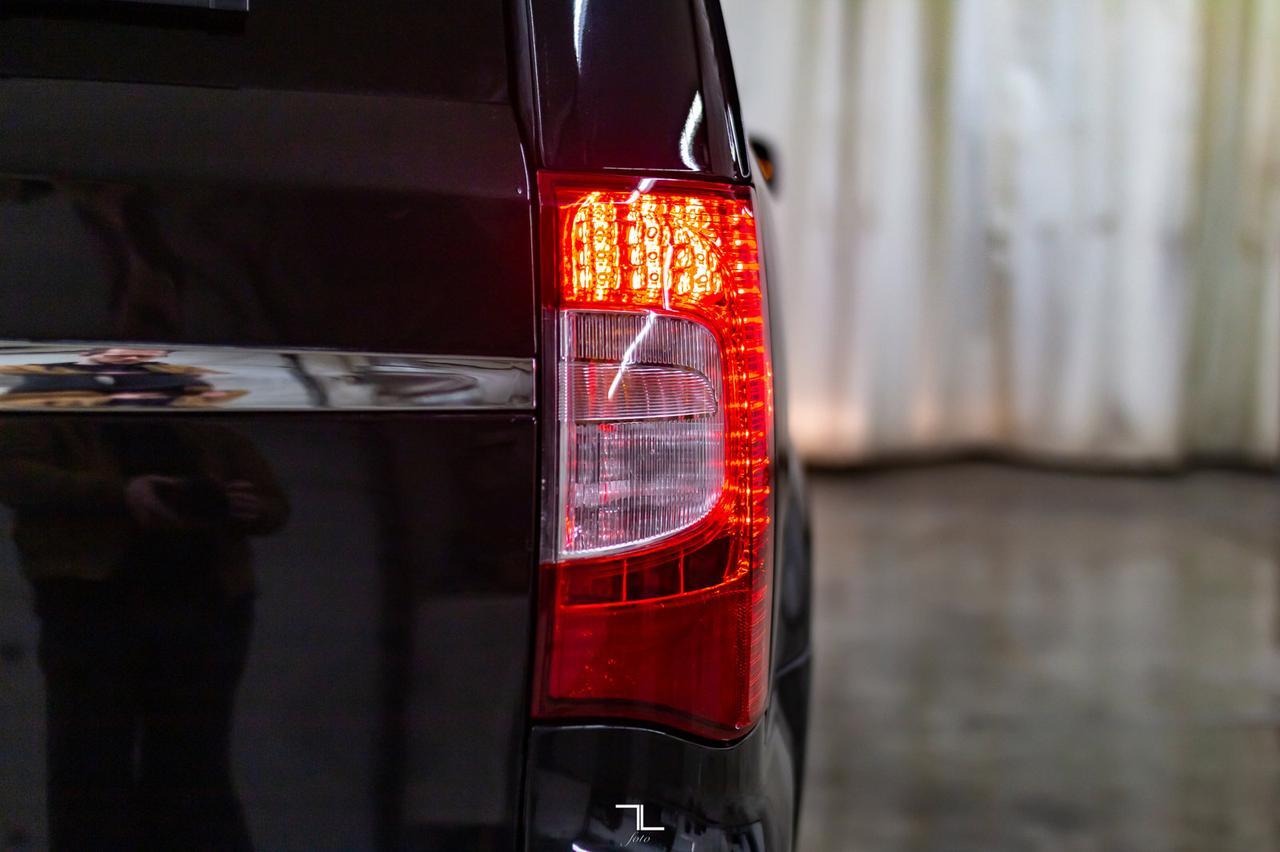 2015 Chrysler Town & Country Premium Leather DVD BCam Red Deer AB