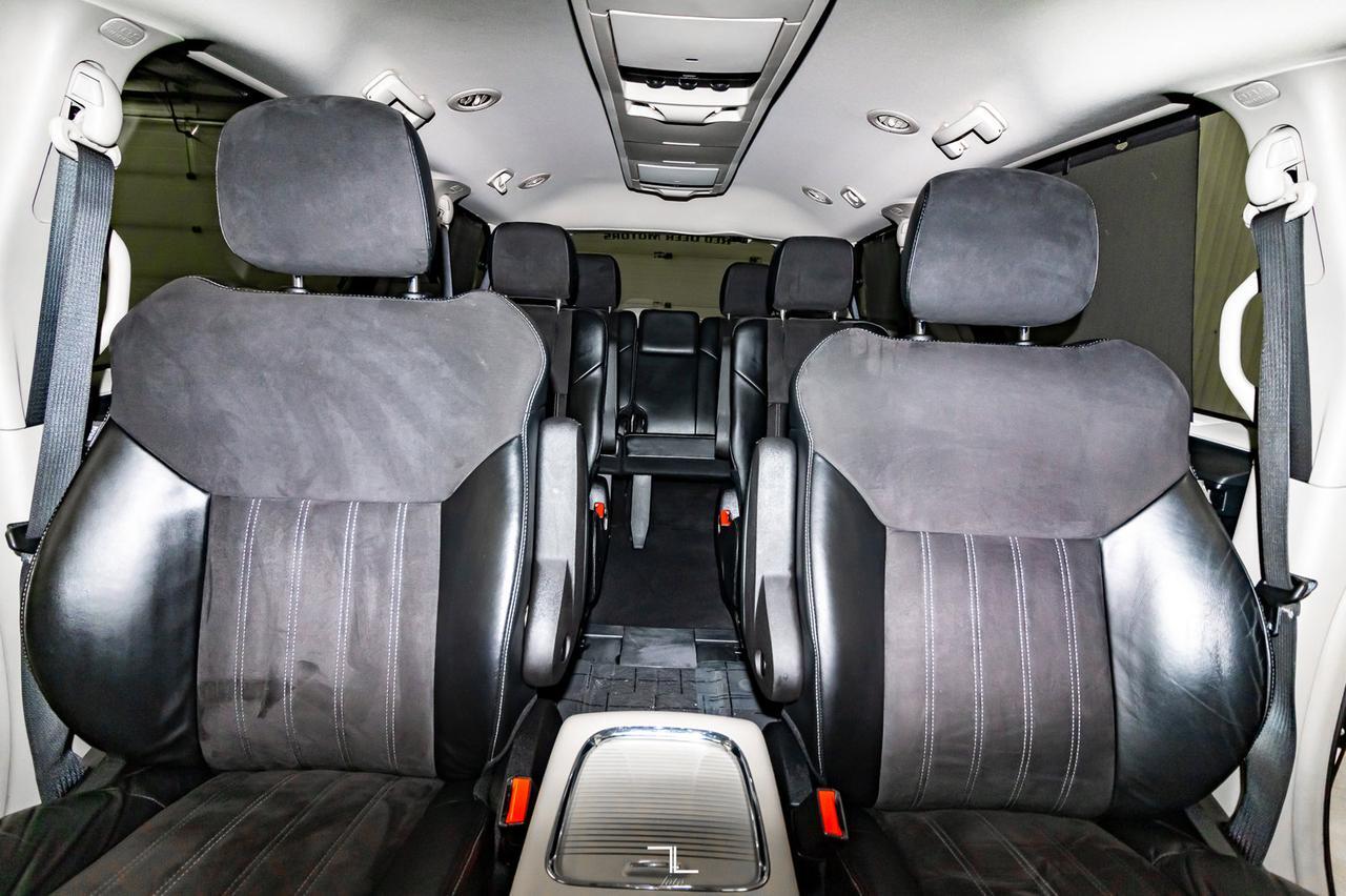 2015 Chrysler Town & Country Premium Leather DVD BCam Red Deer AB