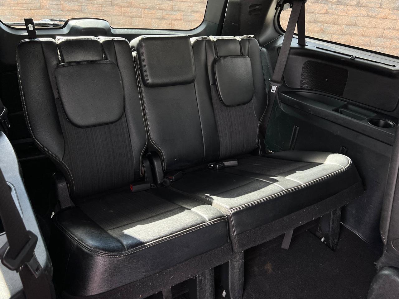 2015 Chrysler Town &amp; Country S Hagerstown MD