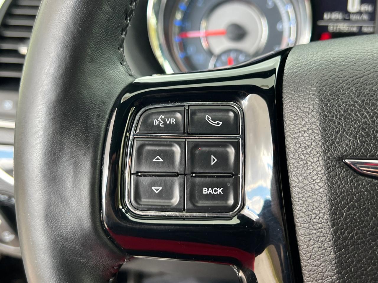 2015 Chrysler Town &amp; Country S Hagerstown MD