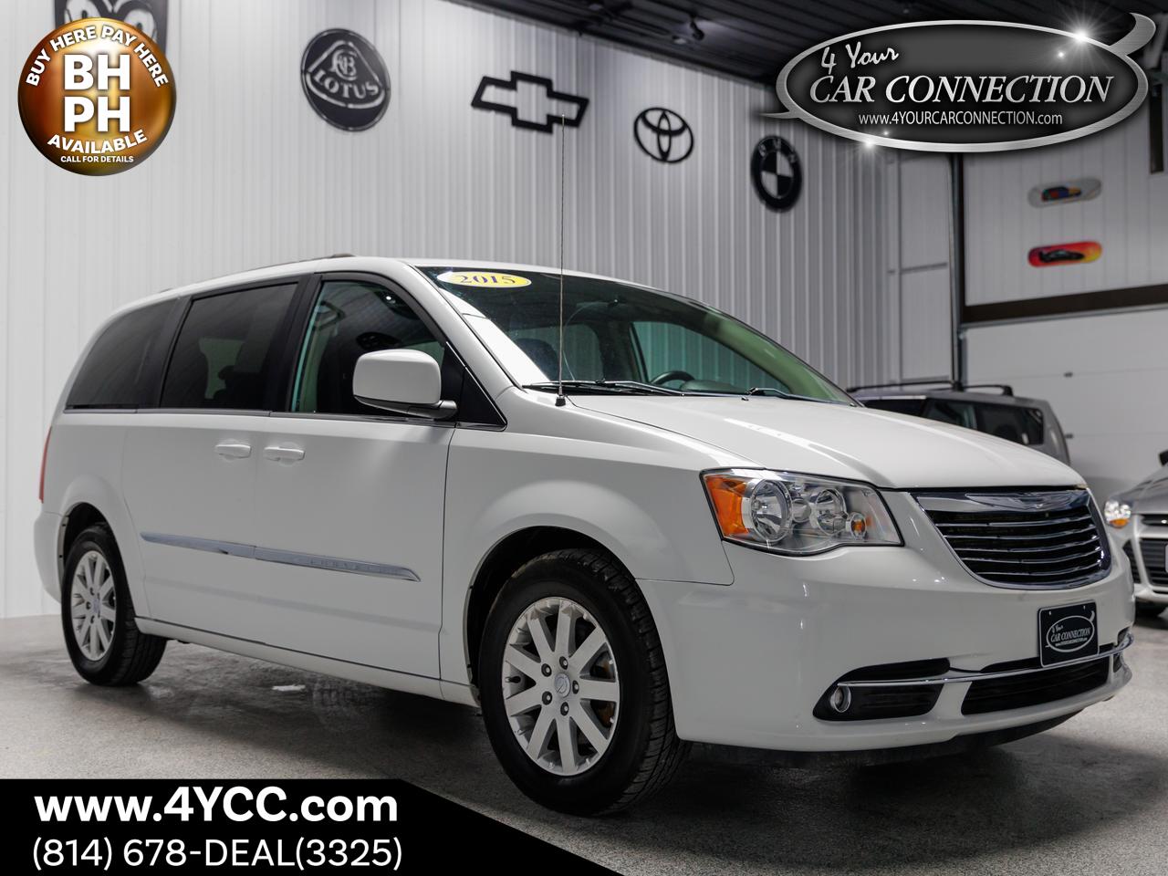 2015 Chrysler Town & Country Touring 7-Passenger