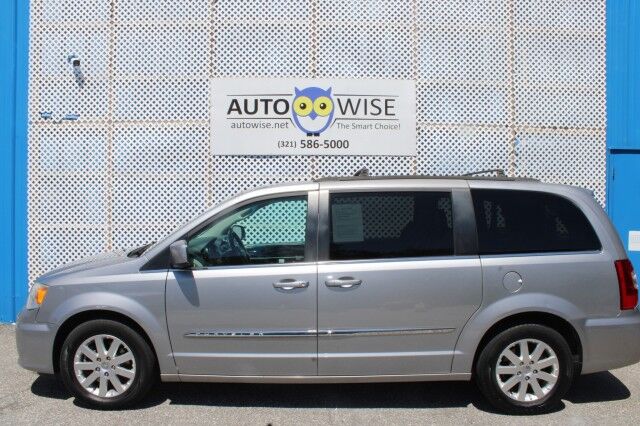 2015 Chrysler Town & Country Touring DVD