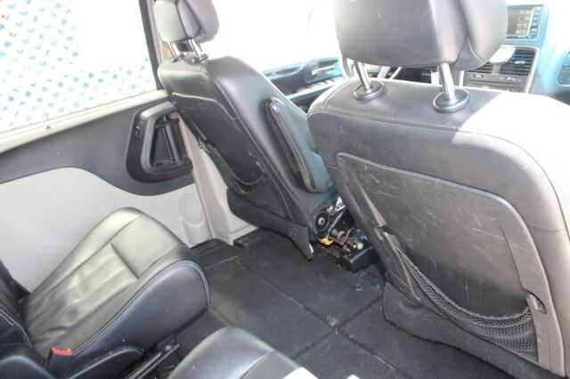 2015 Chrysler Town & Country Touring DVD Melbourne FL
