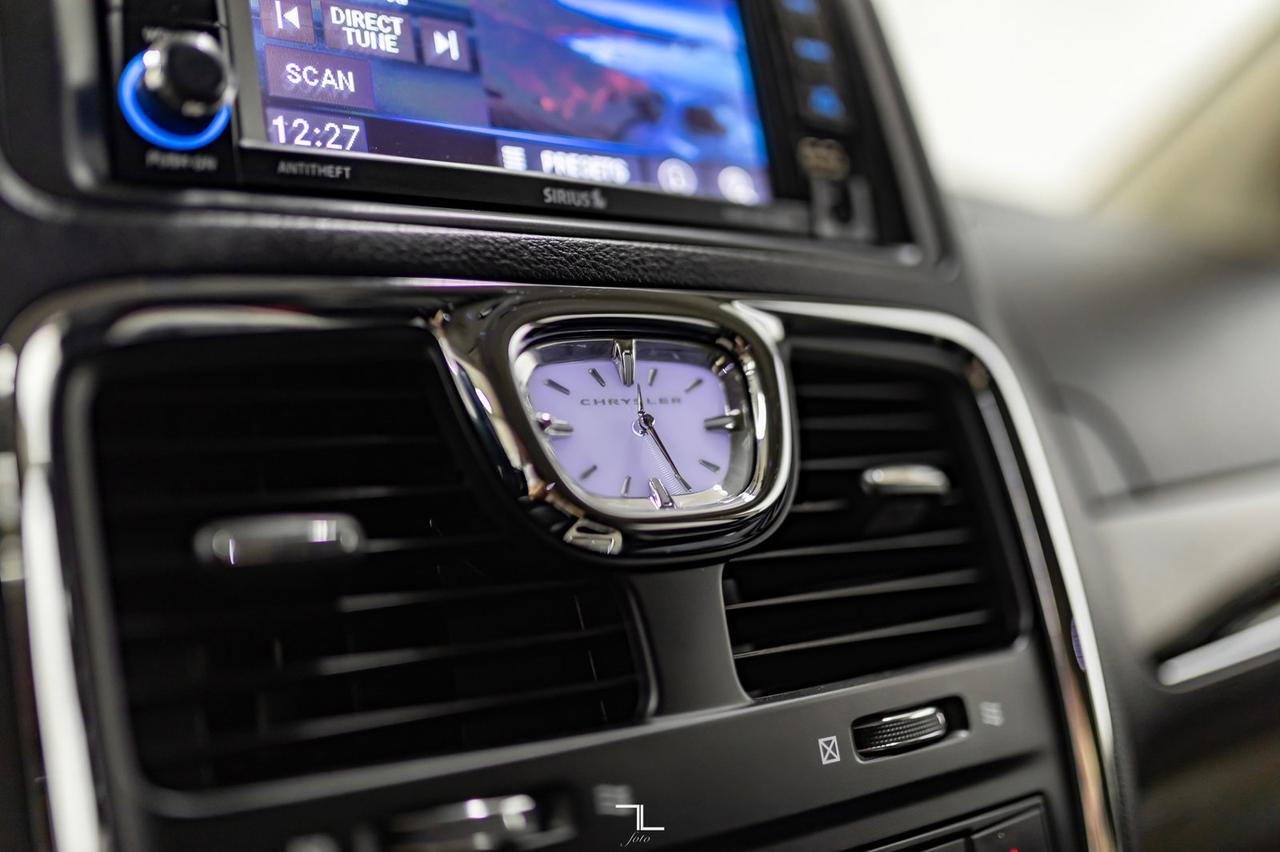 2015 Chrysler Town & Country Touring L Leather Nav DVD BCam Red Deer AB