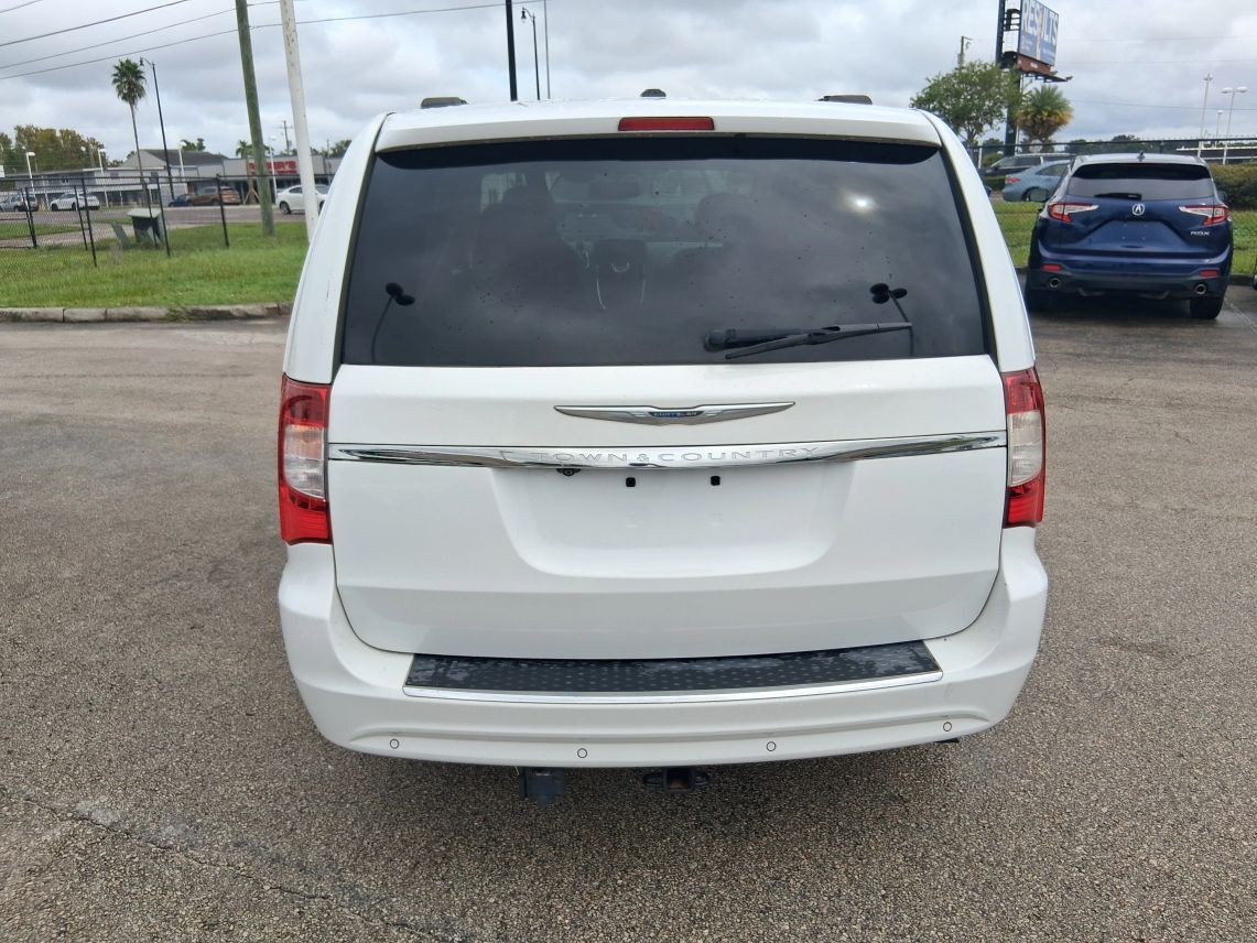 2015 Chrysler Town & Country Touring-L Minivan 4D Maitland FL