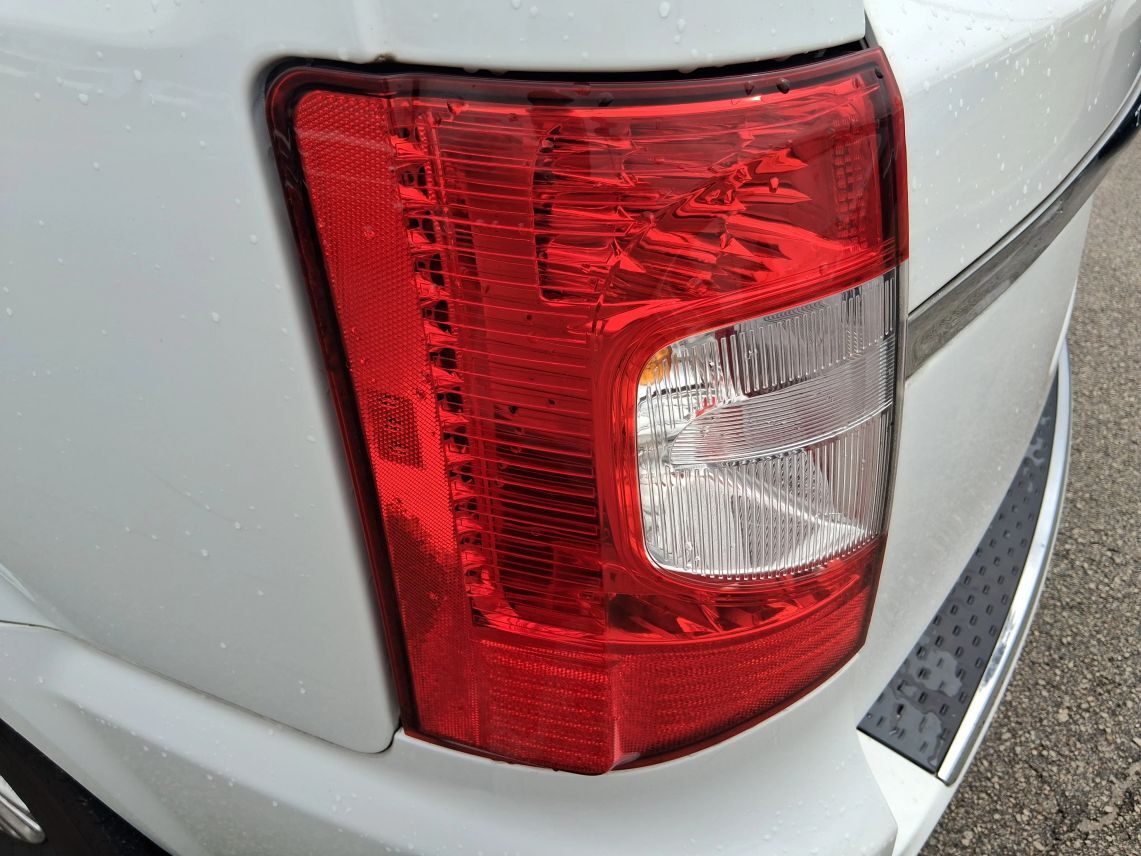 2015 Chrysler Town & Country Touring-L Minivan 4D Maitland FL