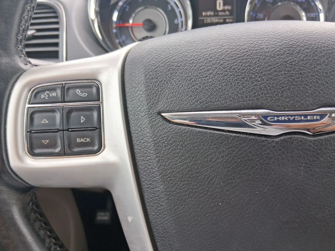 2015 Chrysler Town & Country Touring-L Minivan 4D Maitland FL