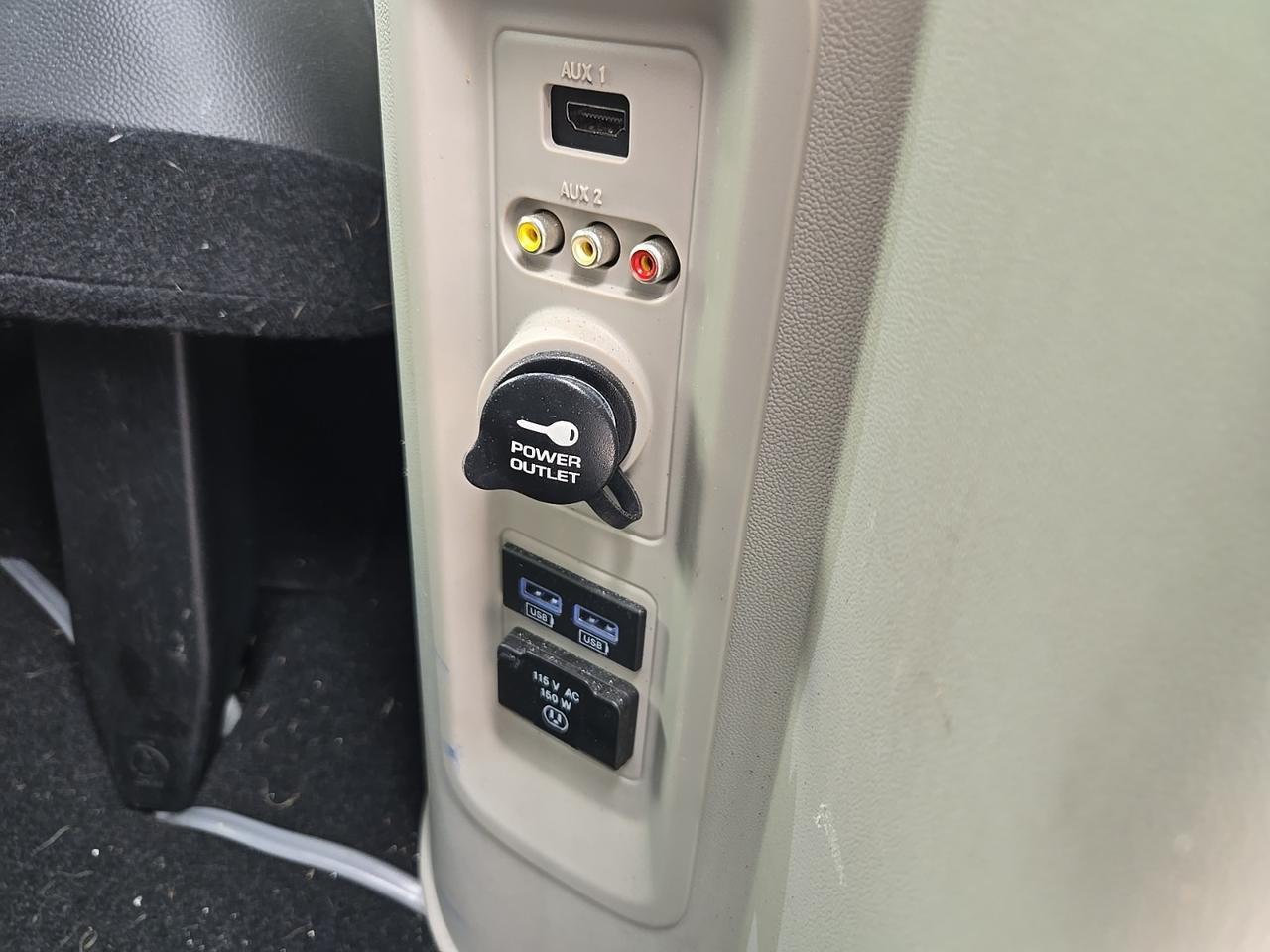 2015 Chrysler Town &amp; Country Touring-L Fredericksburg VA