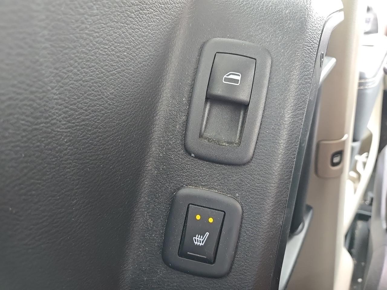 2015 Chrysler Town &amp; Country Touring-L Fredericksburg VA