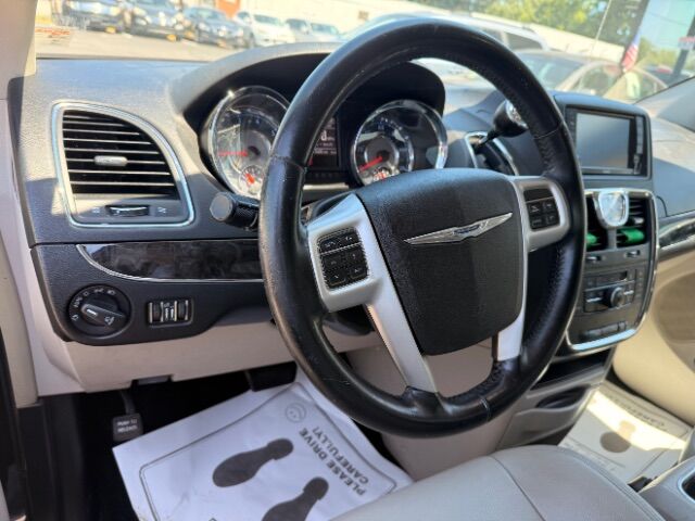 2015 Chrysler Town & Country