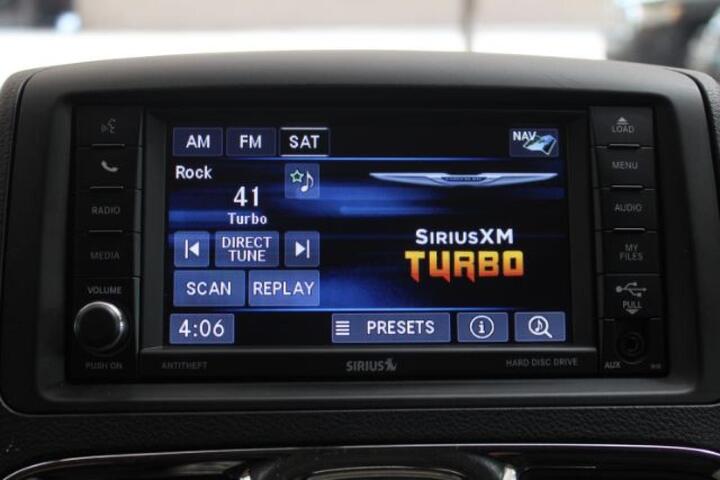2015 Chrysler Town & Country Touring Plano TX