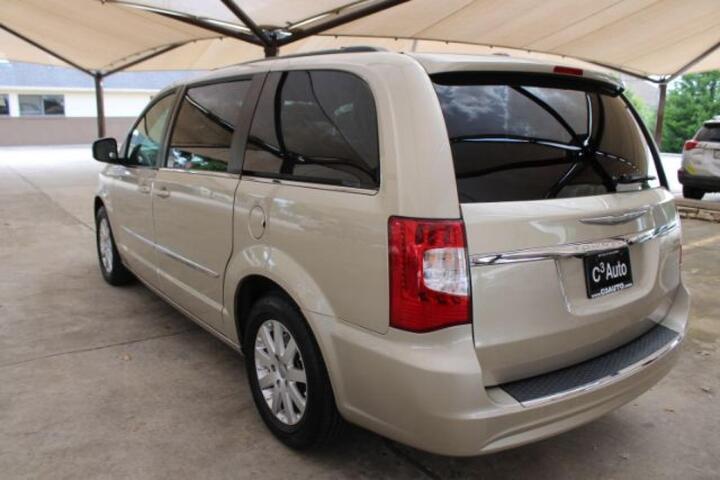 2015 Chrysler Town & Country Touring Plano TX