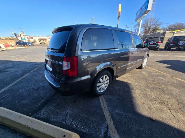 2015 Chrysler Town & Country Touring Saint Joseph MO