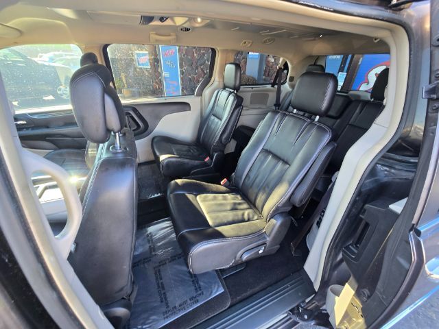 2015 Chrysler Town & Country Touring Saint Joseph MO