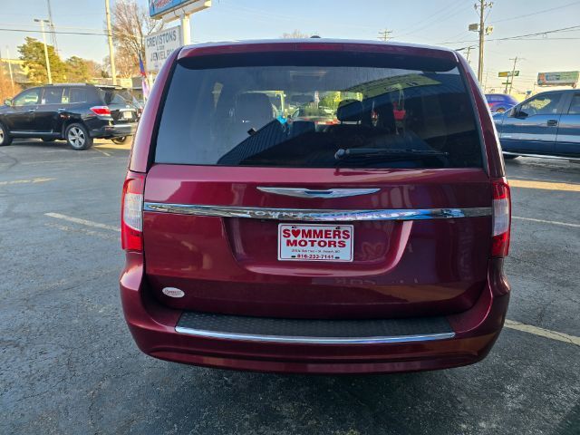 2015 Chrysler Town & Country Touring Saint Joseph MO