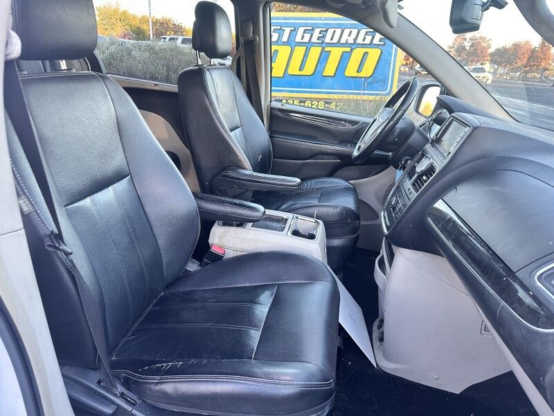 2015 Chrysler Town & Country Touring St George UT