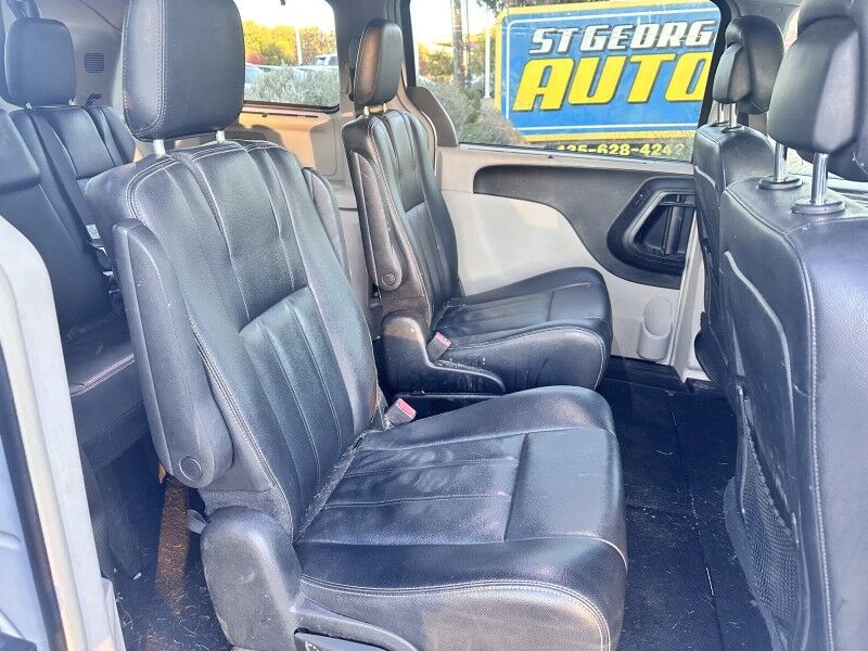 2015 Chrysler Town & Country Touring St George UT