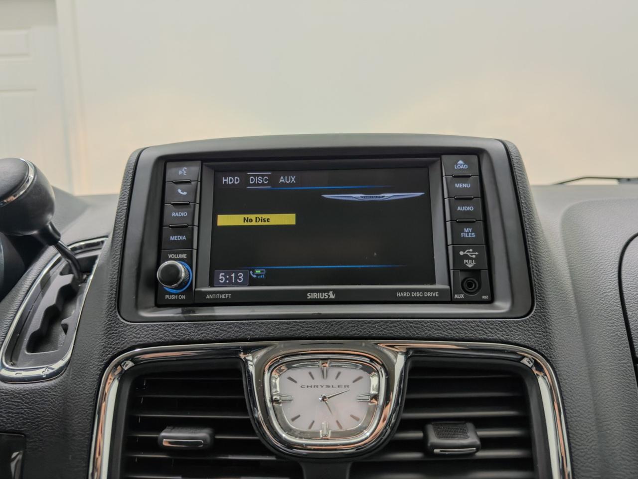 2015 Chrysler Town & Country Touring Tallmadge OH