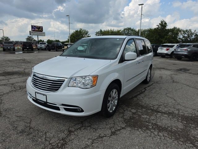 2015 Chrysler Town & Country Touring