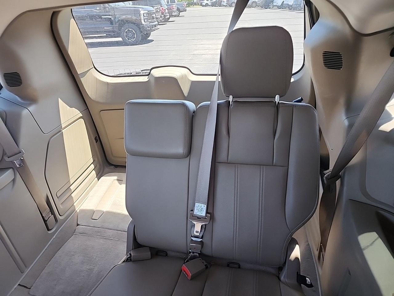 2015 Chrysler Town &amp; Country Touring Richmond VA