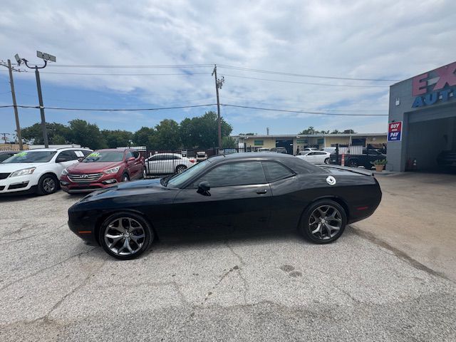 2015 DODGE CHALLENGER SXT