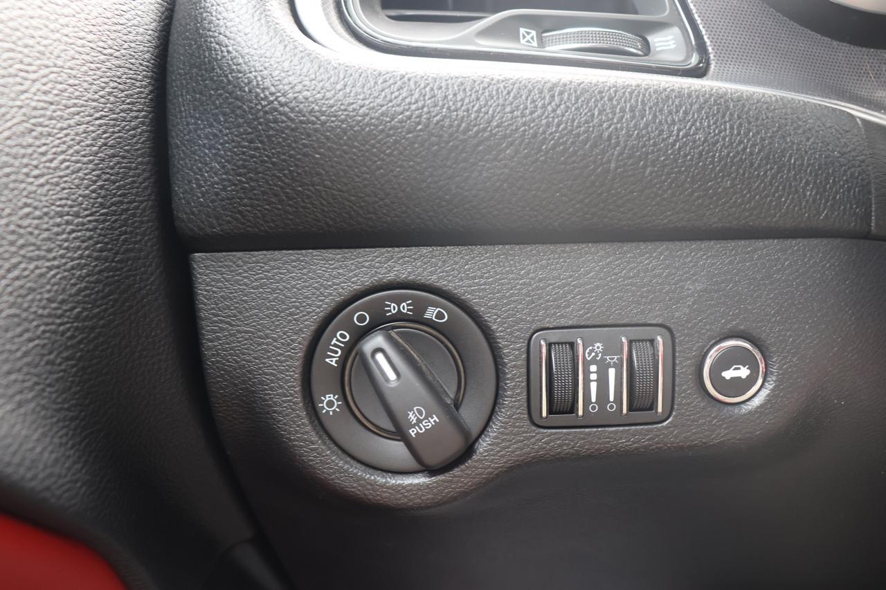 2015 DODGE CHALLENGER SXT PLUS Houston TX