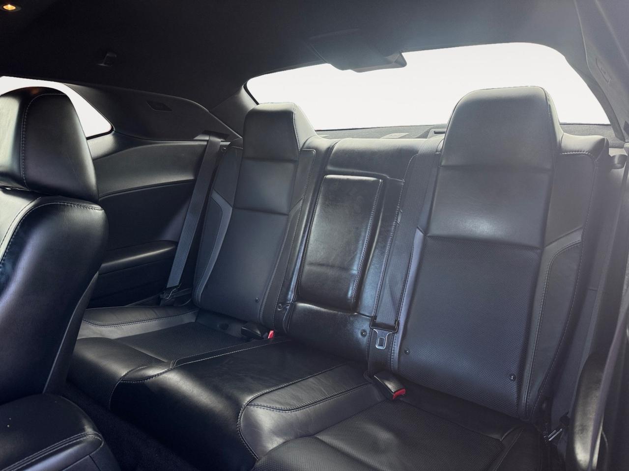 2015 Dodge Challenger R/T PLUS, 5.7L V8 HEMI, SUPER TRACK PAK, ALPINE SOUND SYSTEM, BLUETOOTH, SIRIUS XM, KEYLESS START, NAVIGATION, OWN THE ROAD IN THIS CHALLENGER- TEST DRIVE IT TODAY!!!! Norfolk VA