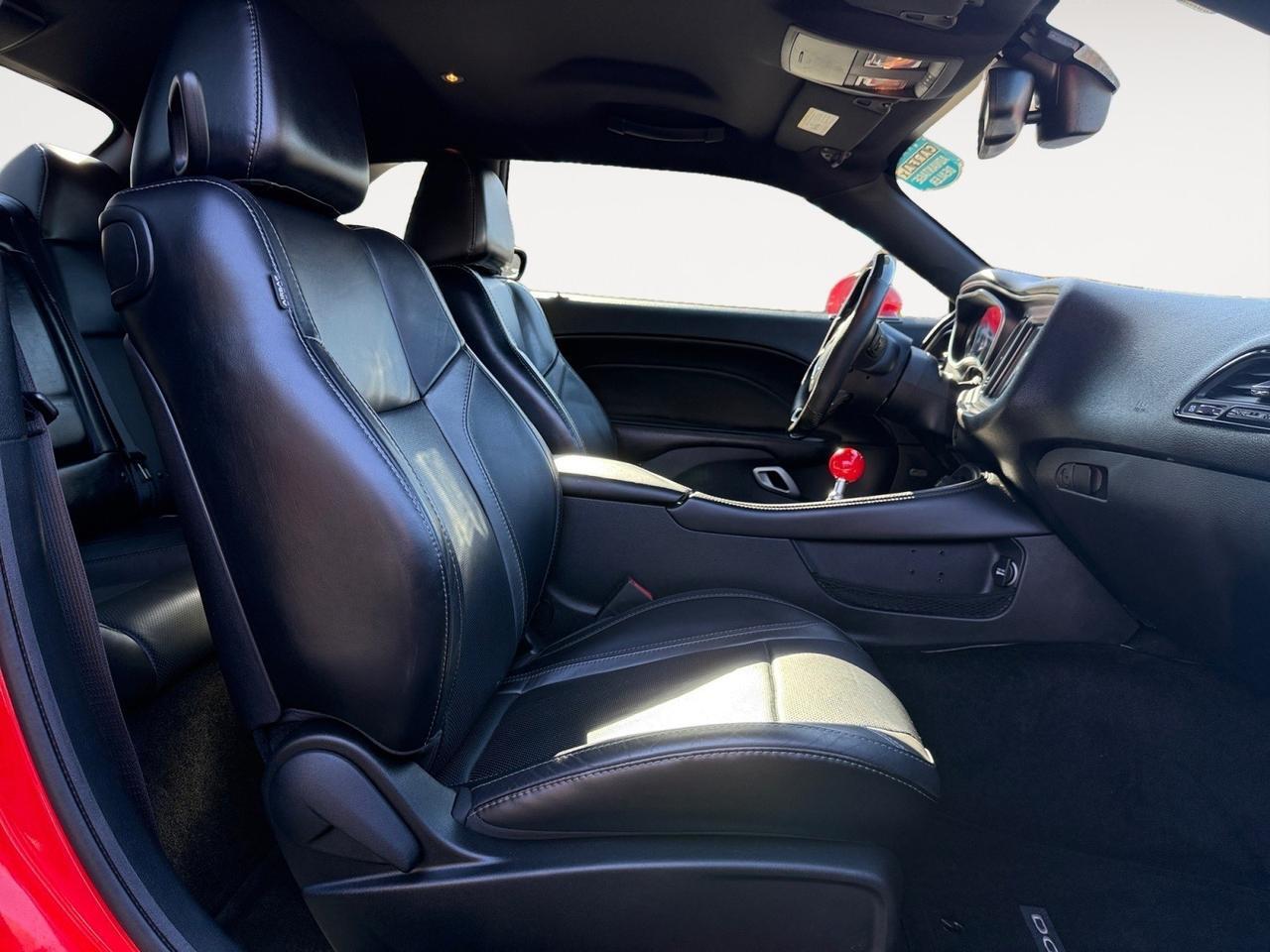 2015 Dodge Challenger R/T PLUS, 5.7L V8 HEMI, SUPER TRACK PAK, ALPINE SOUND SYSTEM, BLUETOOTH, SIRIUS XM, KEYLESS START, NAVIGATION, OWN THE ROAD IN THIS CHALLENGER- TEST DRIVE IT TODAY!!!! Norfolk VA