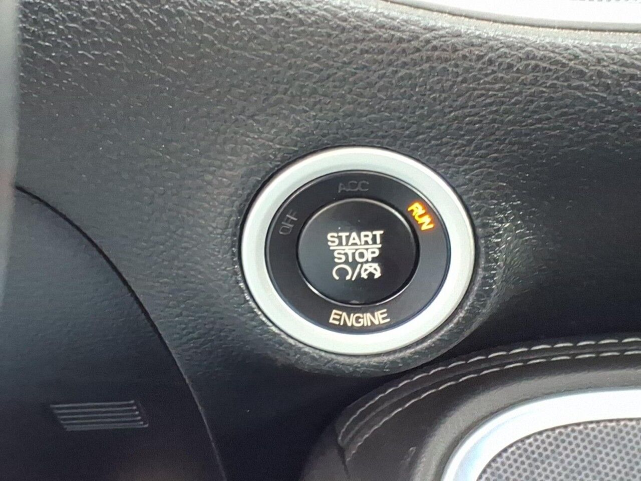 2015 Dodge Challenger R/T Plus Uvalde TX
