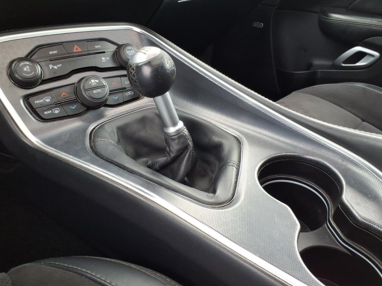 2015 Dodge Challenger R/T Plus Uvalde TX