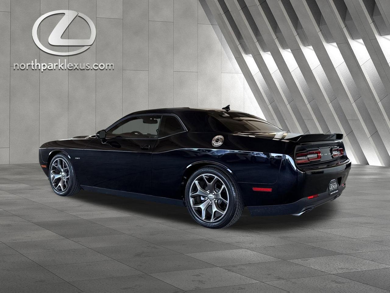2015 Dodge Challenger R/T Plus