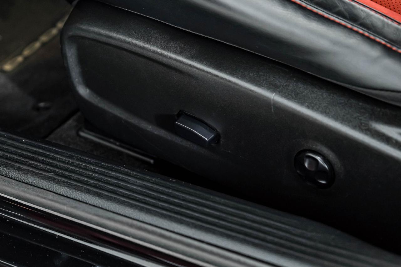 2015 Dodge Challenger R/T SCAT PACK 6.4L HEMI BLIND SPOT NAVIGATION SUEDE SEATS REAR C Carrollton TX