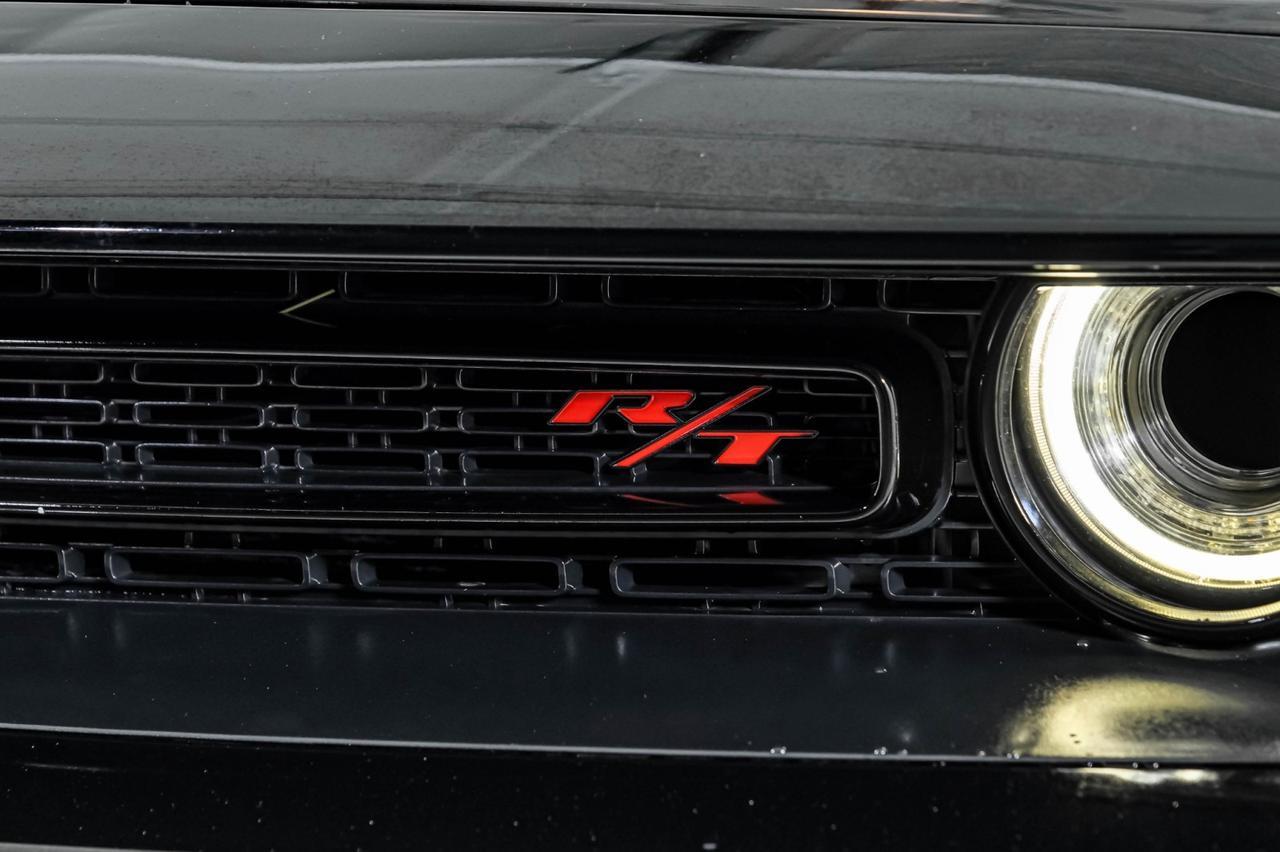 2015 Dodge Challenger R/T SCAT PACK 6.4L HEMI BLIND SPOT NAVIGATION SUEDE SEATS REAR C Carrollton TX