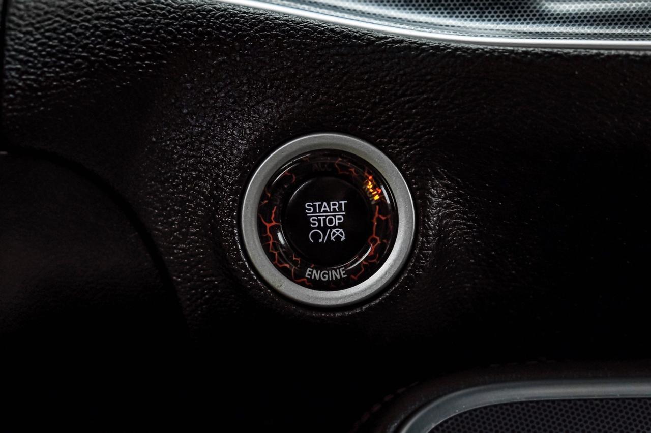 2015 Dodge Challenger R/T SCAT PACK 6.4L HEMI BLIND SPOT NAVIGATION SUEDE SEATS REAR C Carrollton TX