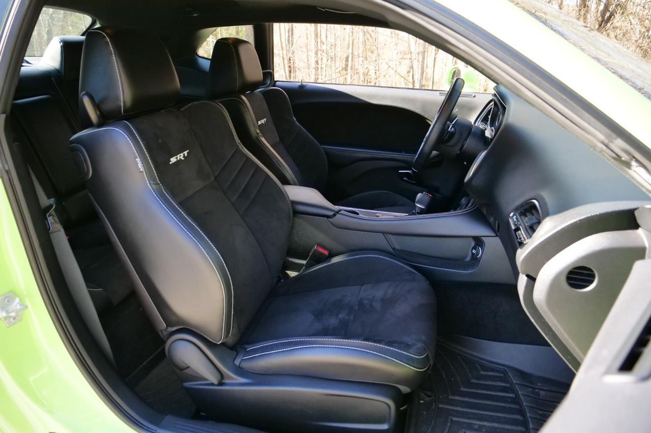 2015 Dodge Challenger SRT Hellcat / 6.2L V8 / Ventilated Seats! Lincolnton NC