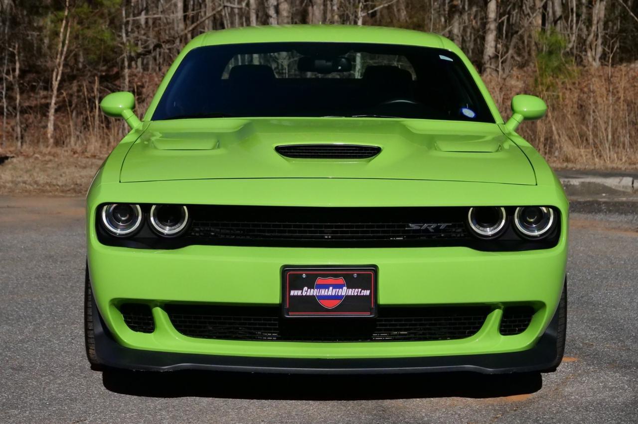 2015 Dodge Challenger SRT Hellcat / 6.2L V8 / Ventilated Seats! Lincolnton NC