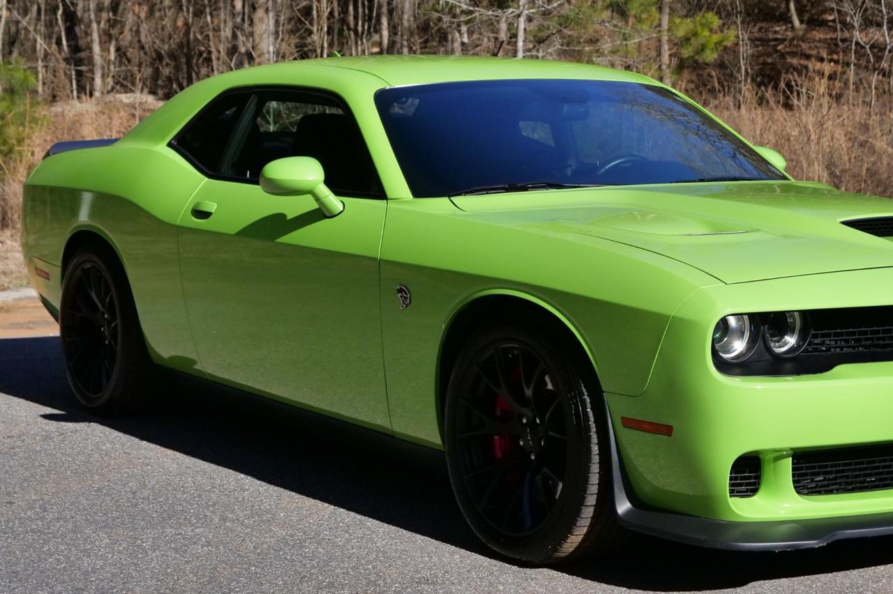 2015 Dodge Challenger SRT Hellcat / 6.2L V8 / Ventilated Seats! Lincolnton NC