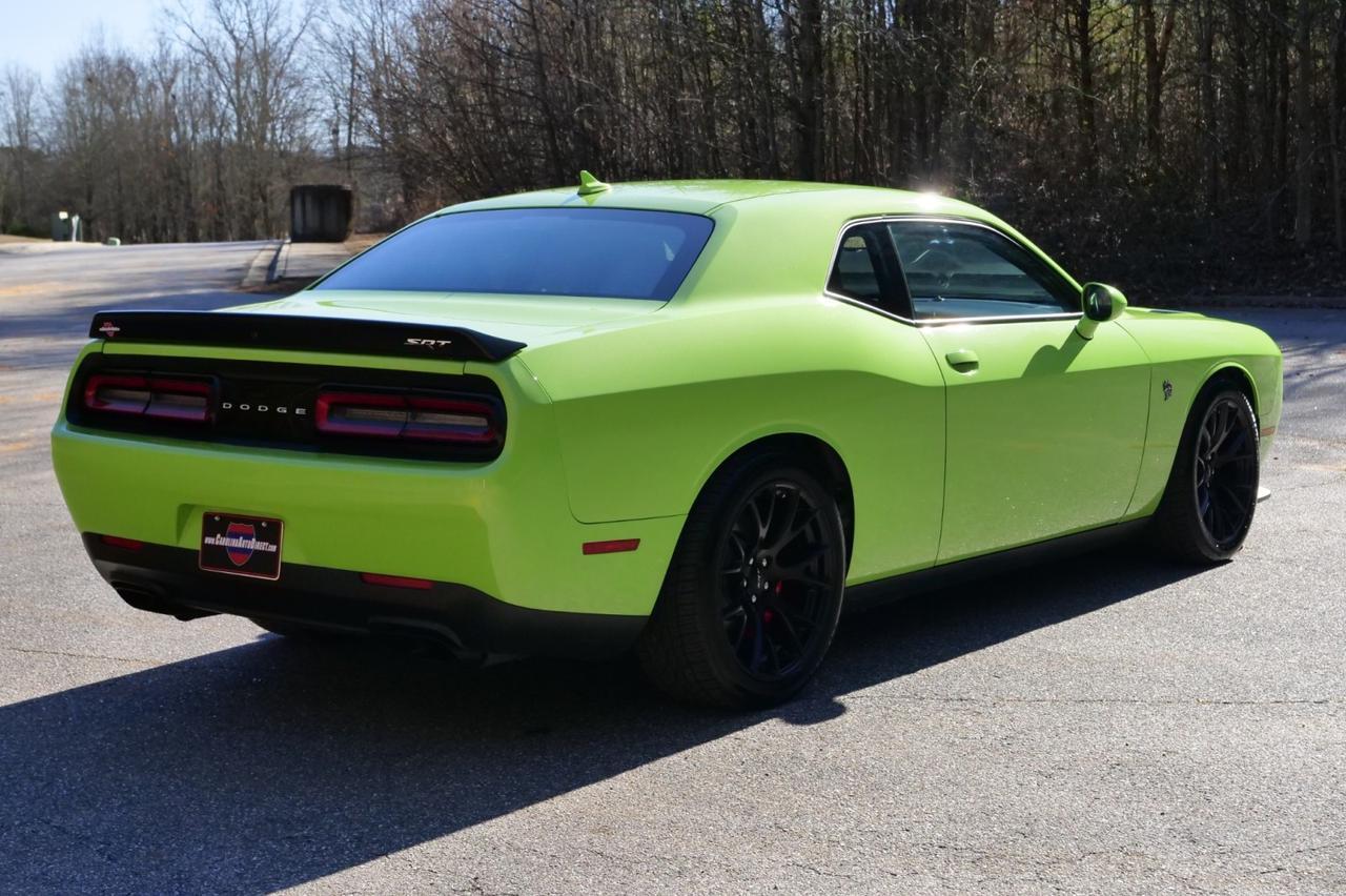 2015 Dodge Challenger SRT Hellcat / 6.2L V8 / Ventilated Seats! Lincolnton NC
