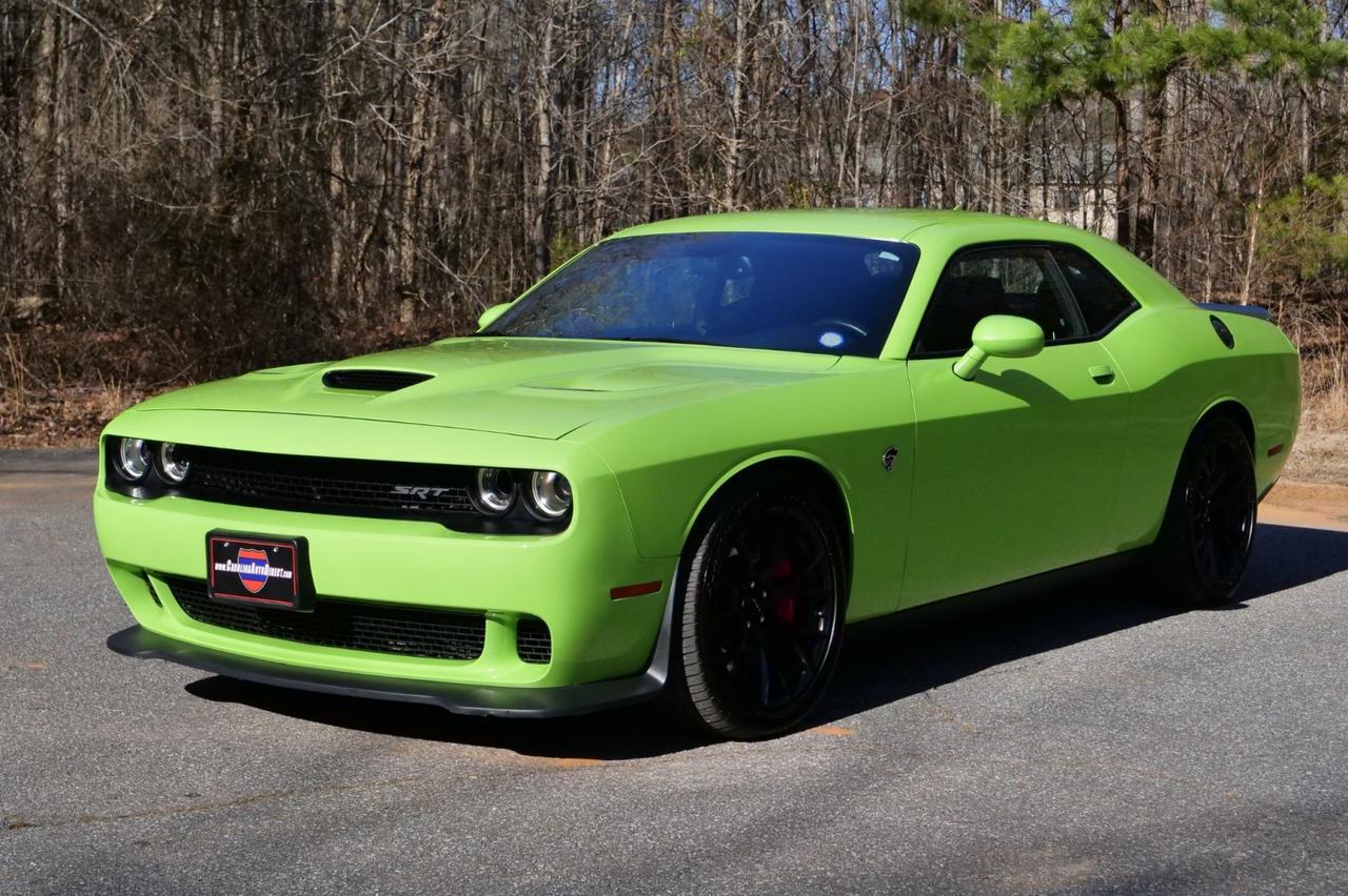 2015 Dodge Challenger SRT Hellcat / 6.2L V8 / Ventilated Seats! Lincolnton NC
