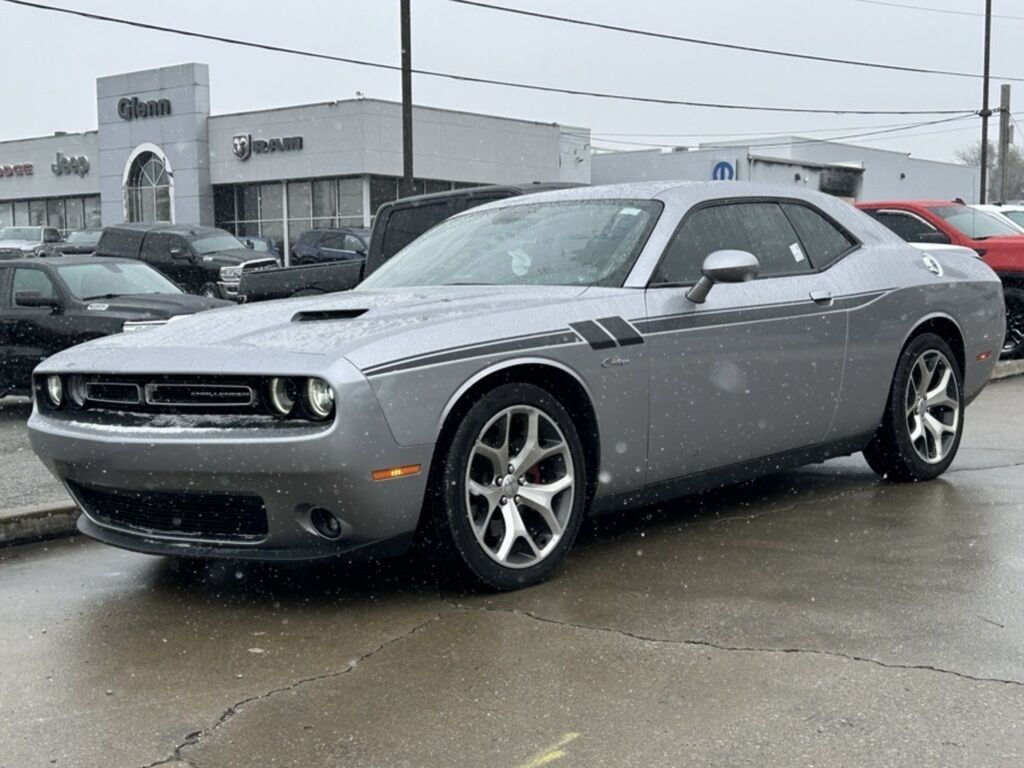 2015 Dodge Challenger SXT