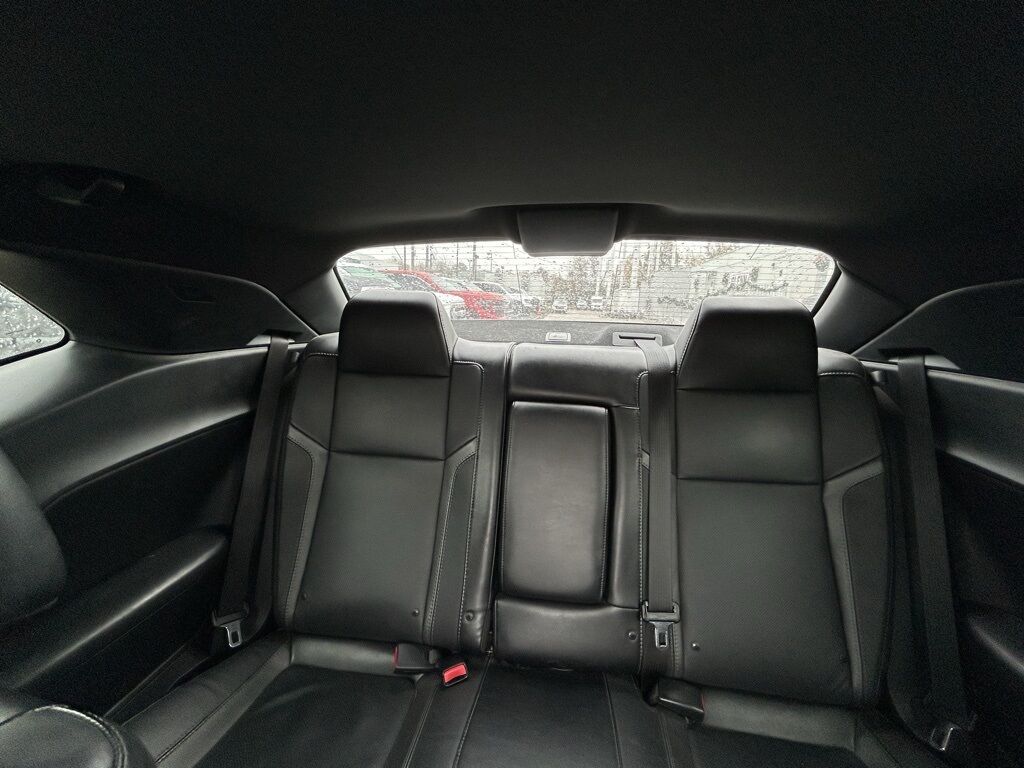 2015 Dodge Challenger SXT Crestwood KY