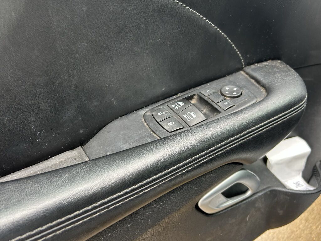 2015 Dodge Challenger SXT Crestwood KY