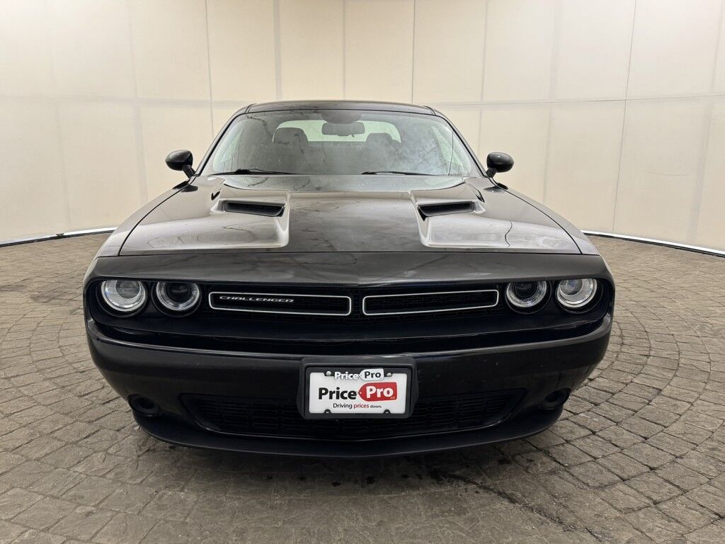 2015 Dodge Challenger SXT
