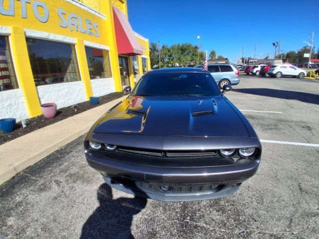 2015 Dodge Challenger SXT Plus