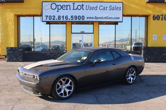 2015 Dodge Challenger SXT Plus