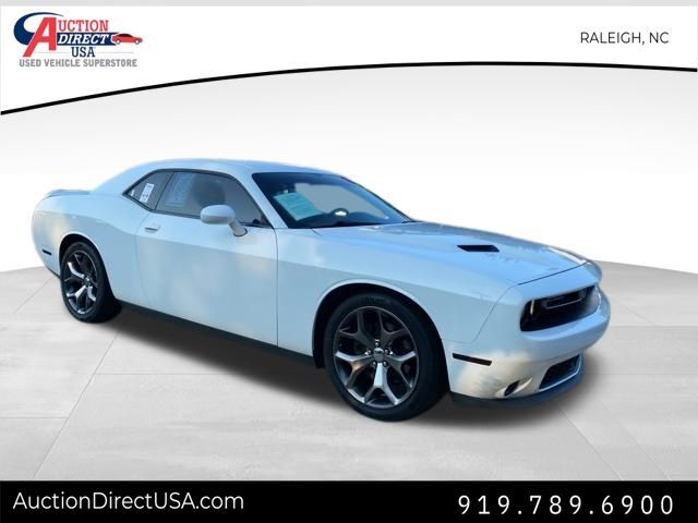 2015 Dodge Challenger SXT