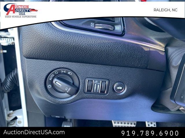 2015 Dodge Challenger SXT Raleigh NC
